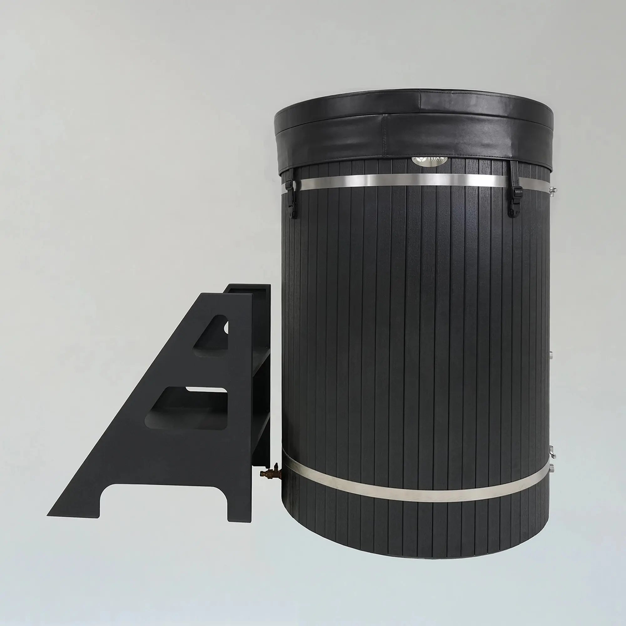 Summit Barrel Cold Plunge Tub + Chiller Bundle